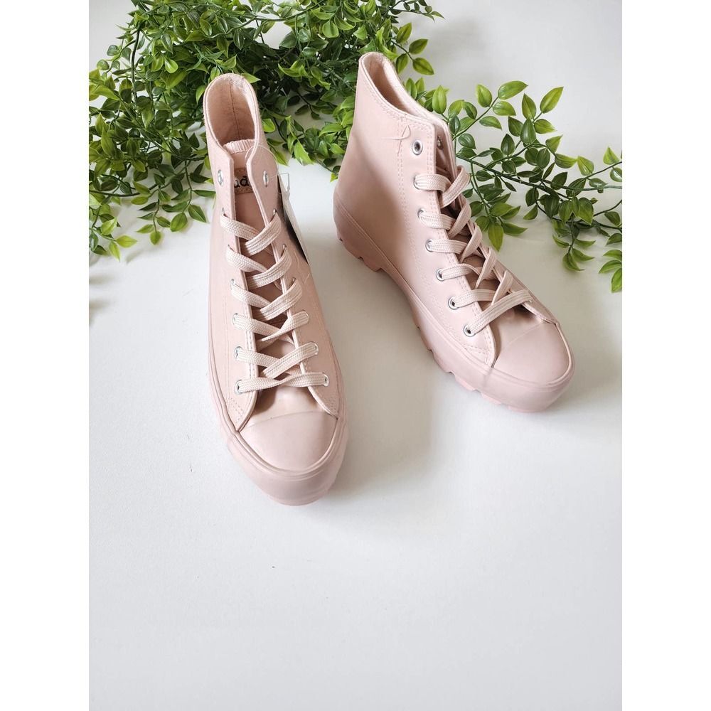 MUDD Jupiter Lace Up Lug Sole High Top Pink Combat Boots Size 9 NWT